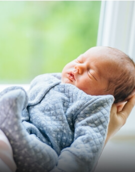 Behandlingstilgange i nyfødte